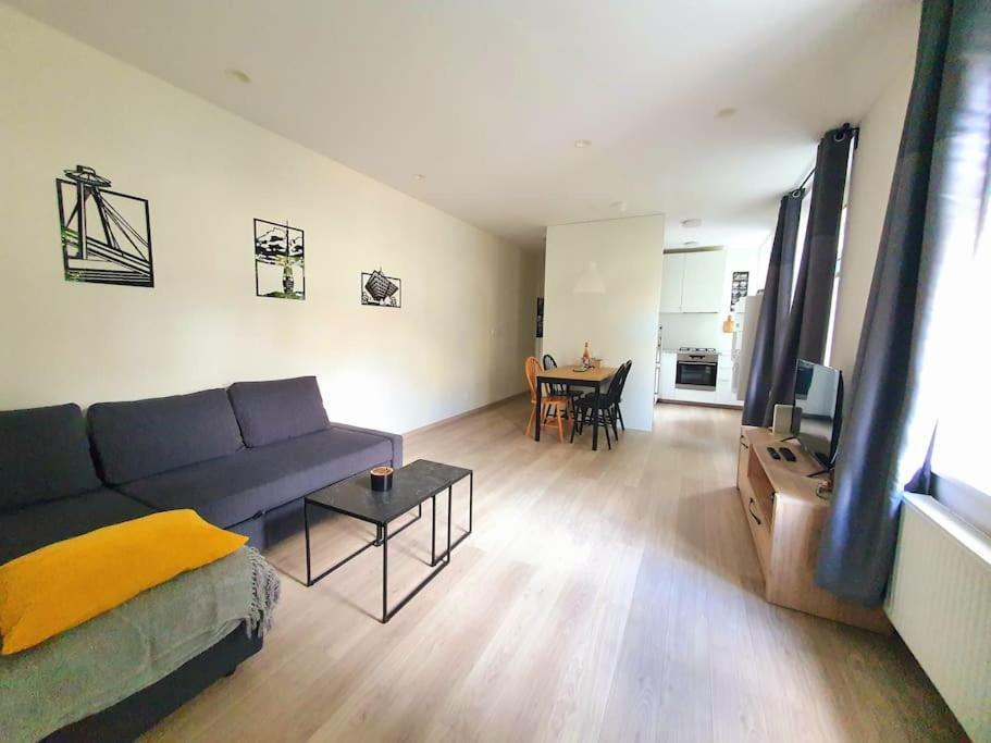 Lovely & Unique Apt In The Historic Center. ブラチスラヴァ エクステリア 写真